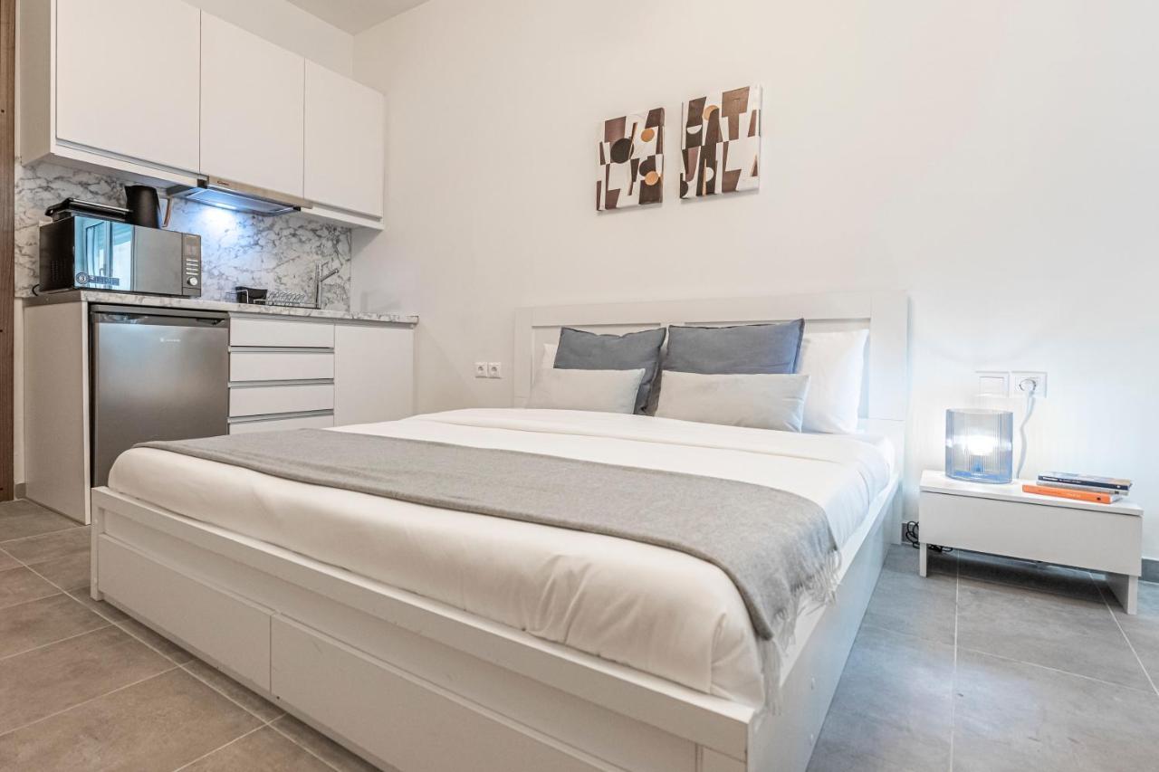 Phaedrus Living: City Center Executive Flat Stadiou Athén Kültér fotó